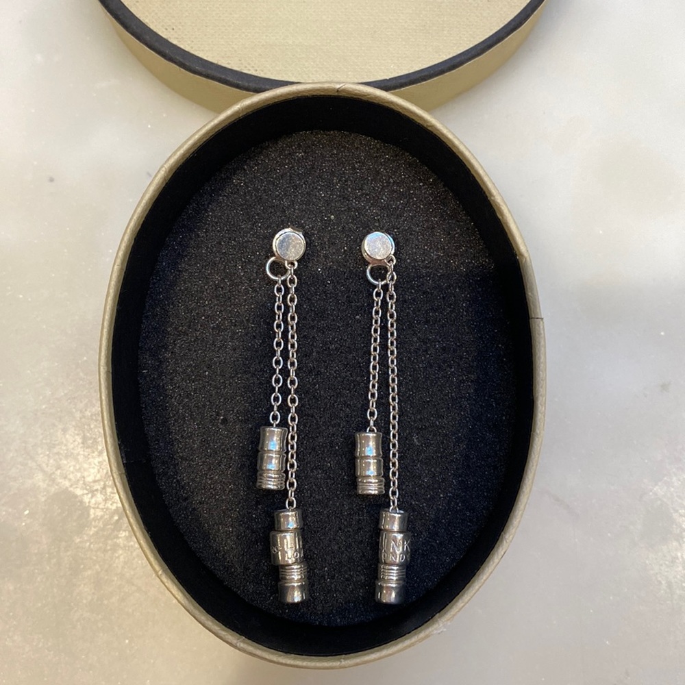 Excellent condition sterling silver Links of London dangle earrings